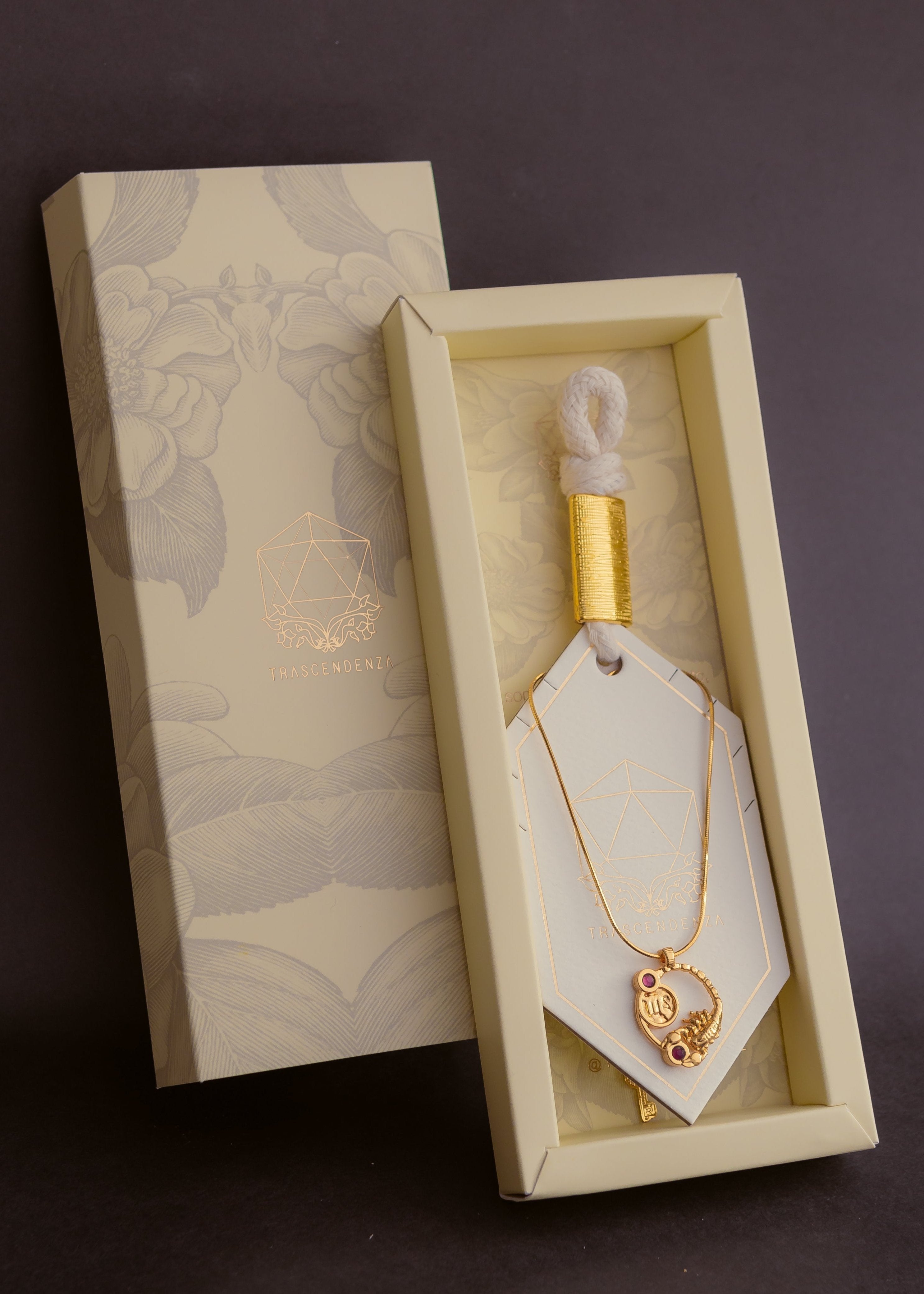 Collar Escorpio